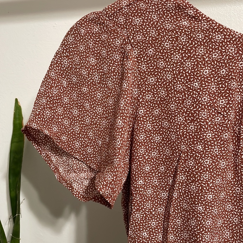 Abercrombie Maroon Pattern Romper - image 4